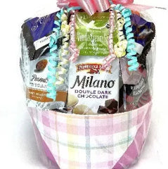 Jenny's Small Classic Gift Basket - Gourmet Snacks & Treats - Best Seller