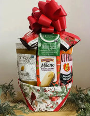Jenny's Small Classic Gift Basket - Gourmet Snacks & Treats - Best Seller